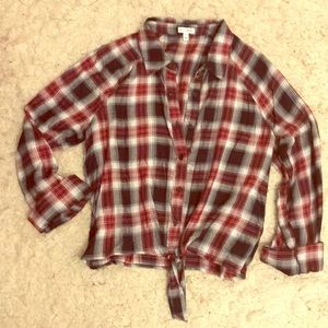 Plaid front tie shirt